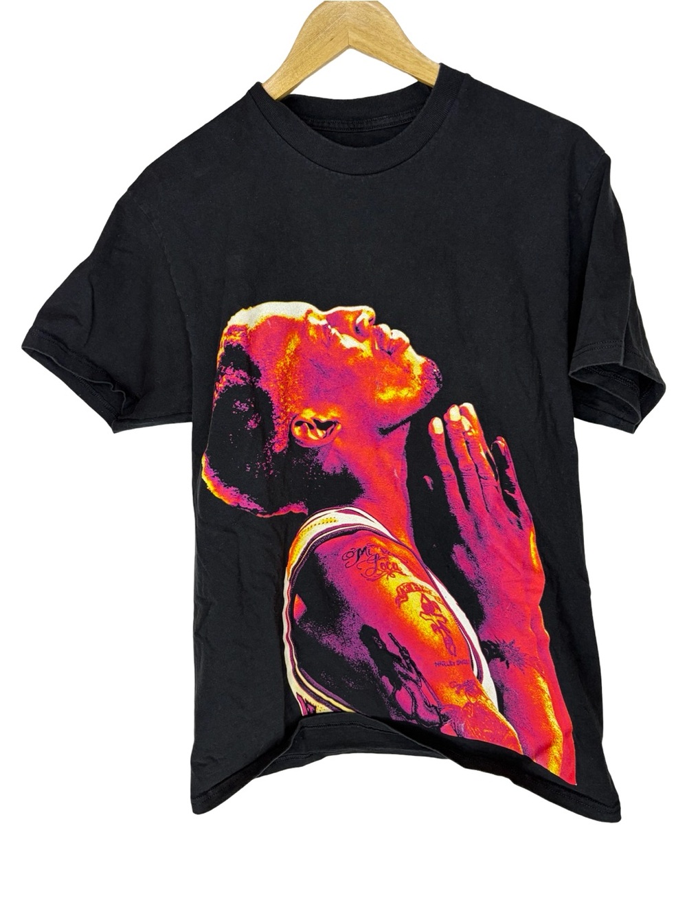 Rodman apparel dennis Rodman Graphic Prayer Pose Black Tee with Neon Portrait m.